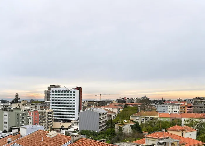 Julio Dinis Secret Retreat - By Guest * Oporto