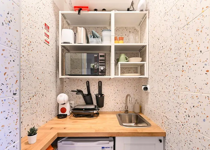 Julio Dinis Secret Retreat - By Guest Porto