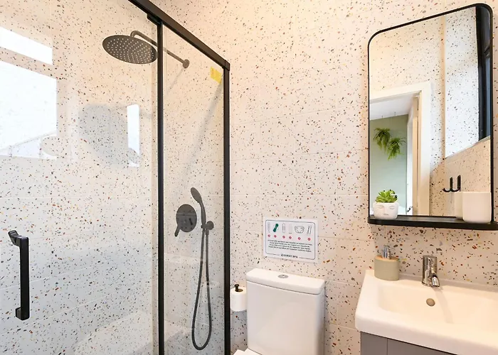 Julio Dinis Secret Retreat - By Guest Apartament *